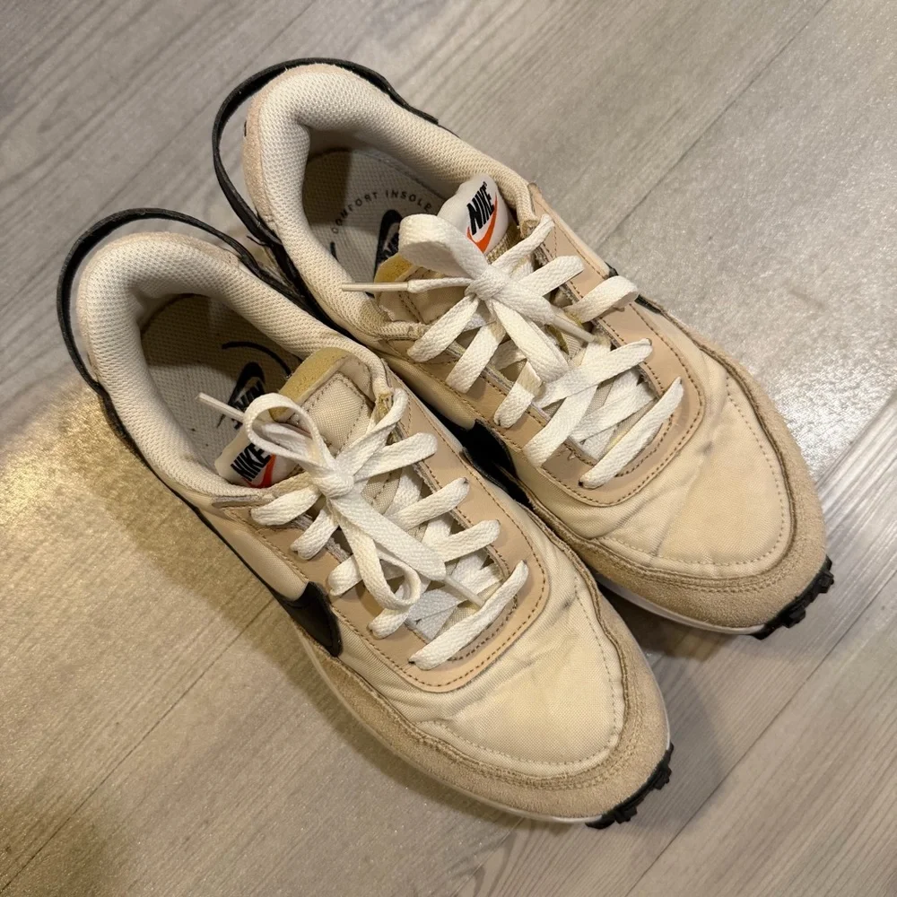 Nike Waffle Debut - Picture 2 of 9